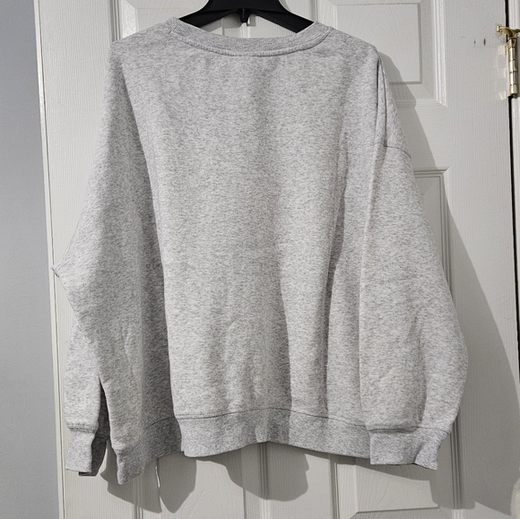 Women’s Graphic Gray Sweatshirt - XXL - Picture 2 of 6